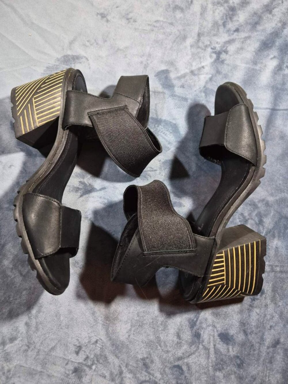 SOREL Nadia Black Leather Block Heel Sandals - Size 9